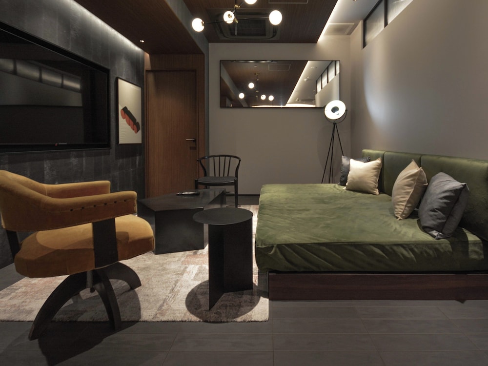 スーペリア スタジオスイート リビング エリア4 | illi Gran Azabujuban