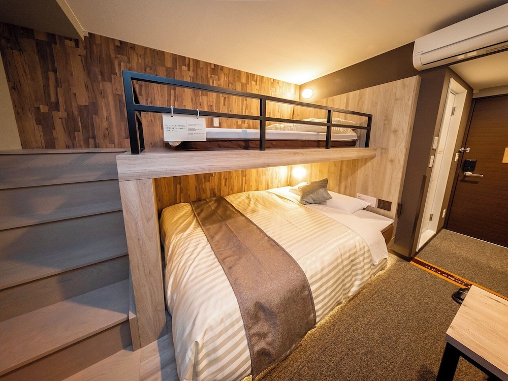 お部屋おまかせ 客室5 | スーパーホテルPremierなんば心斎橋天然温泉