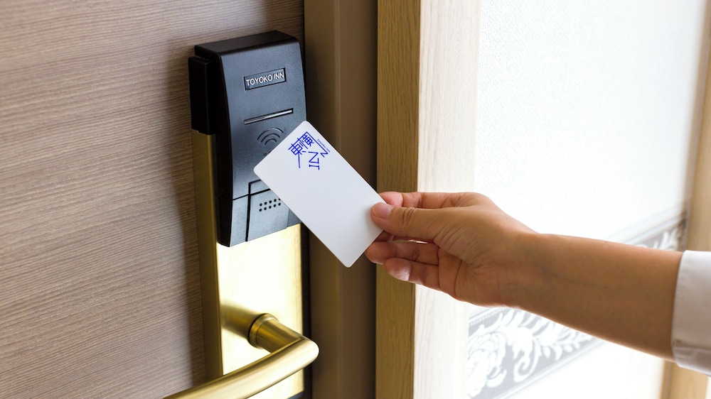 エコノミーダブルルーム禁煙 客室の設備とサービス0 | 東横INN高松駅前