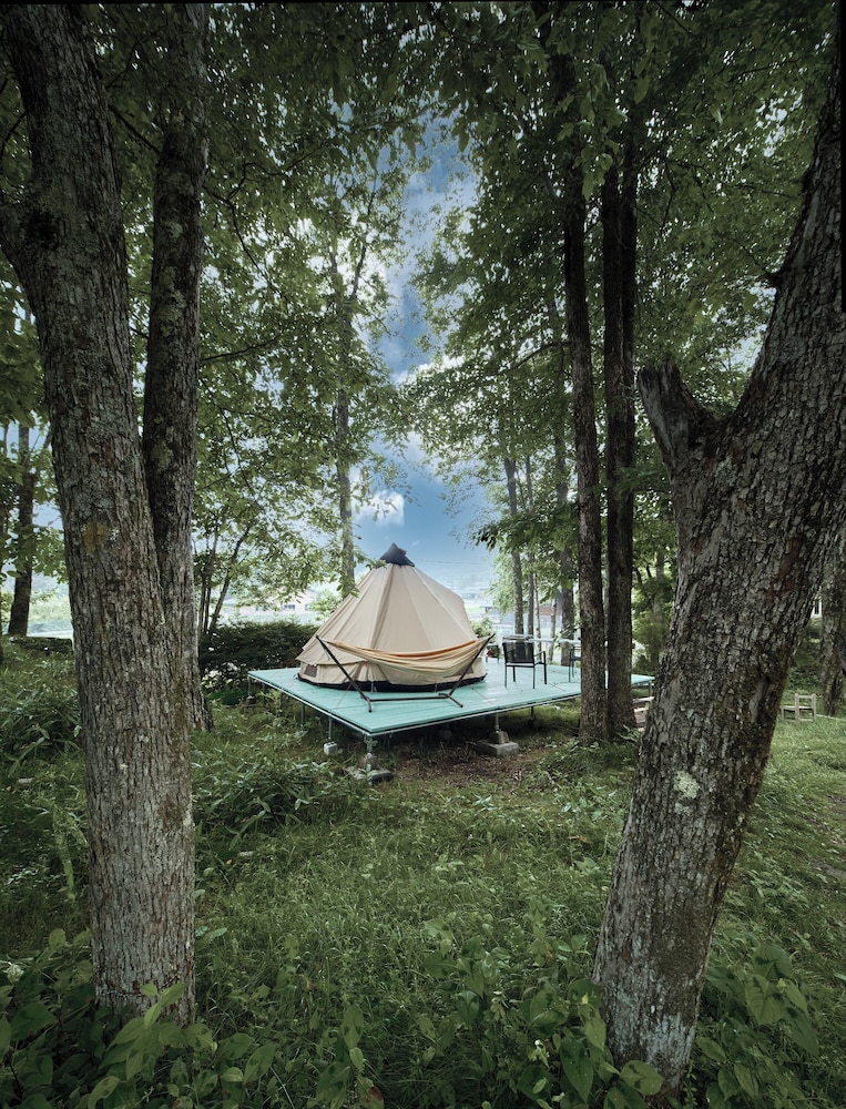 ベーシック ツインルーム マウンテンビュー テラス / パティオ1 | カナリアンホテル