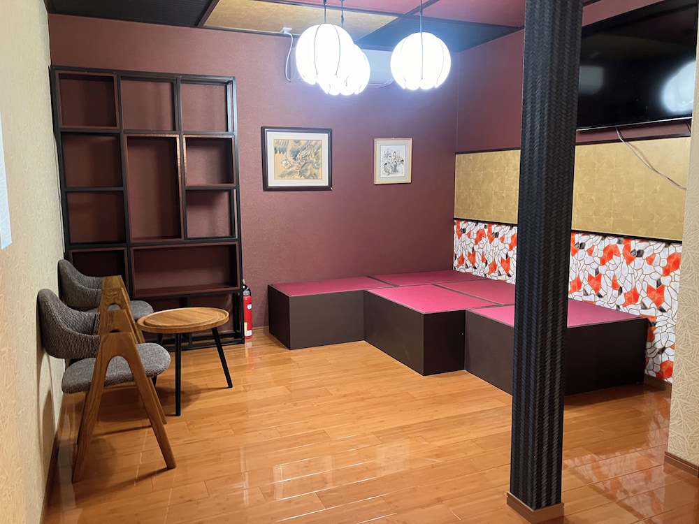 ベーシック ハウス 男女共用ドミトリー 禁煙 リビング エリア0 | Hanamachi guesthouse - Hostel
