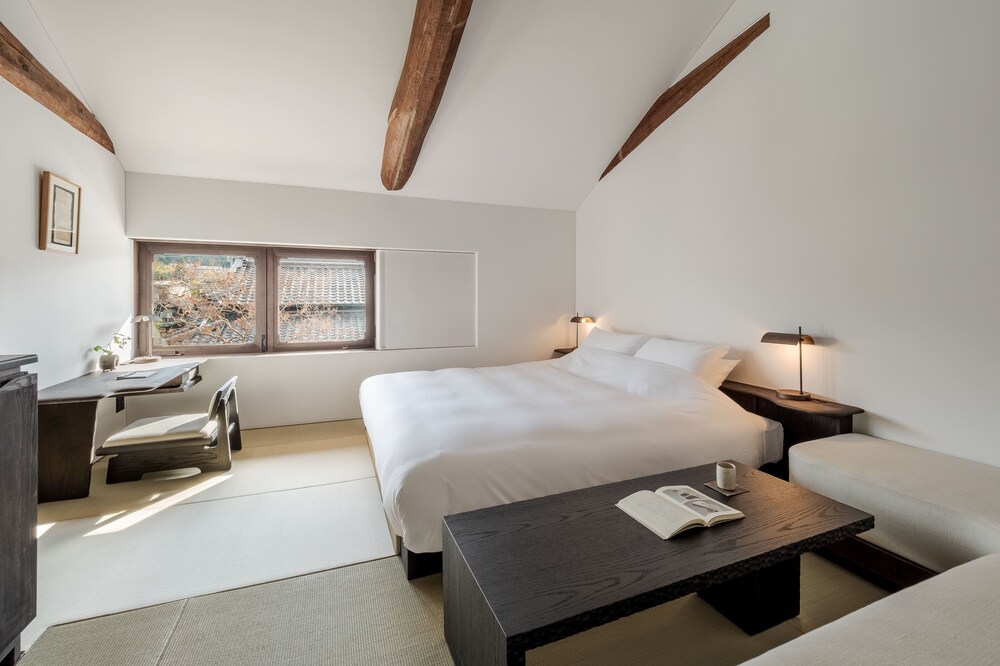 スタンダード スタジオ リビング エリア0 | 撚る屋 YORUYA