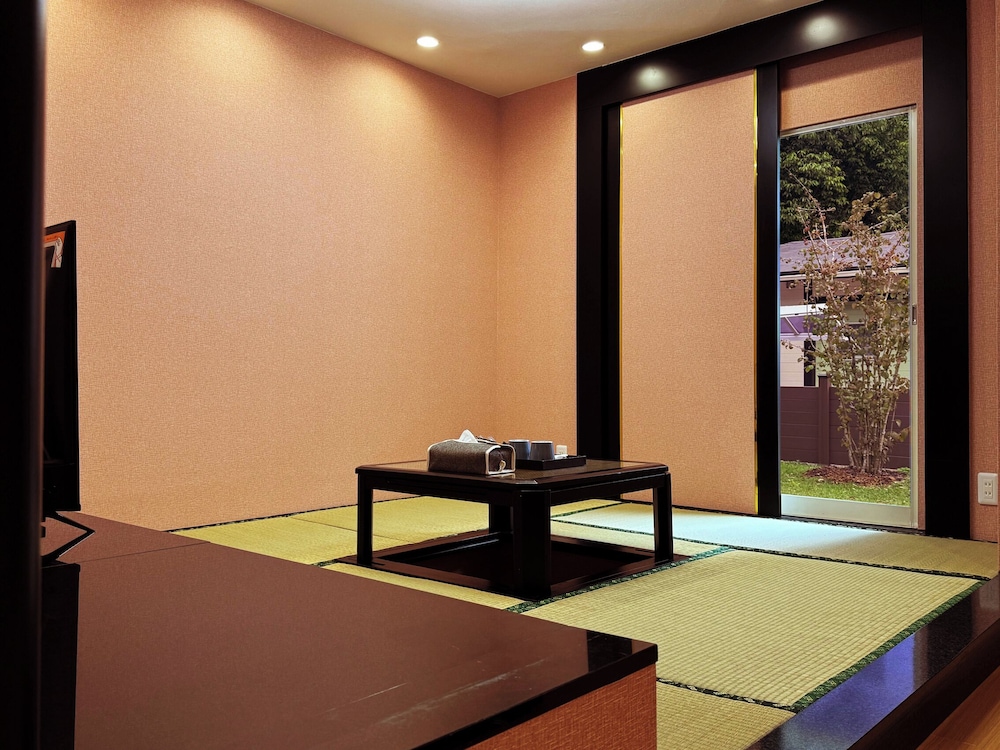 コンフォート ツインルーム コートヤードビュー 客室2 | Rong Hua Grand Hotel