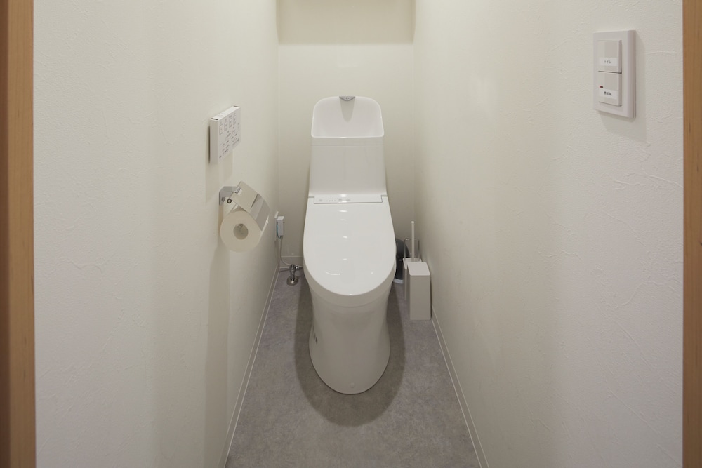 (ナギサ) ベーシック/バーベキューグリル/プライベートドッグラン/貸し切りサウナ＆ジャグジー/禁煙 バスルーム1 | Solana九十九里