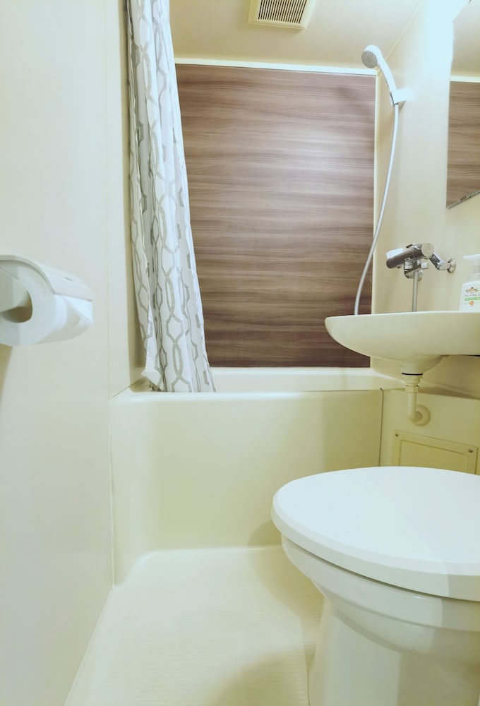 ファミリー ダブルルーム バスルーム0 | WZNET梅屋敷