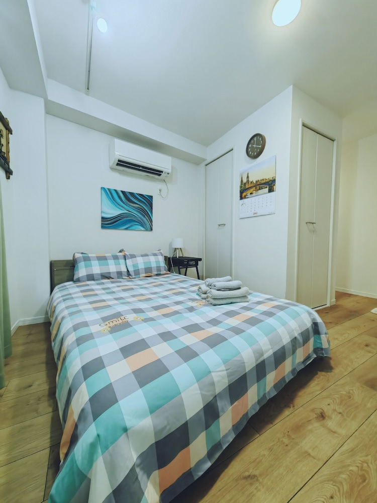 ファミリー ダブルルーム リビング エリア1 | WZNET梅屋敷