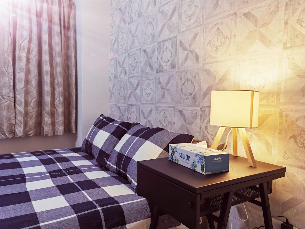 ファミリー アパートメント ダブルベッド 2 台 | WZNET梅屋敷