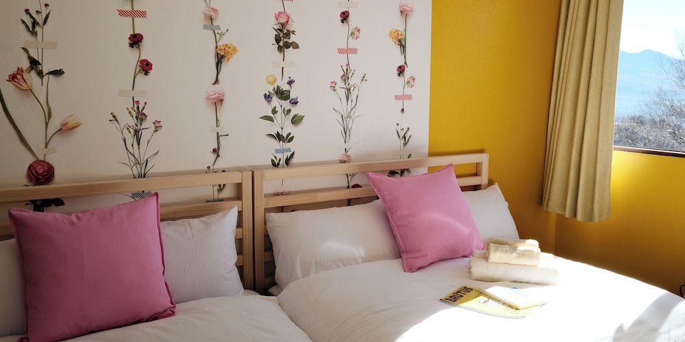 デラックス ツインルーム マウンテンビュー 客室2 | GUESTHOUSE HOALOHA 4 SEASONS