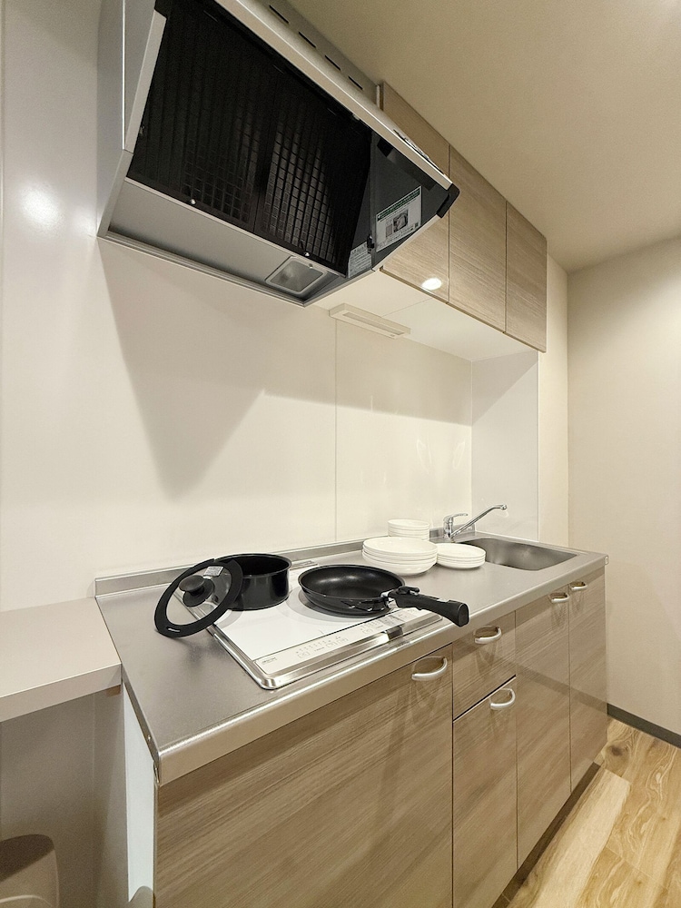 デラックス アパートメント バルコニー 専用キッチン2 | クリオ的場 501