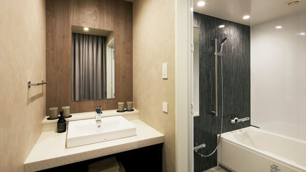 【スタンダードフロア】 ファミリー エスコンフィールドビュー バスルーム0 | エスコンフィールドHOKKAIDOホテル 北広島駅前