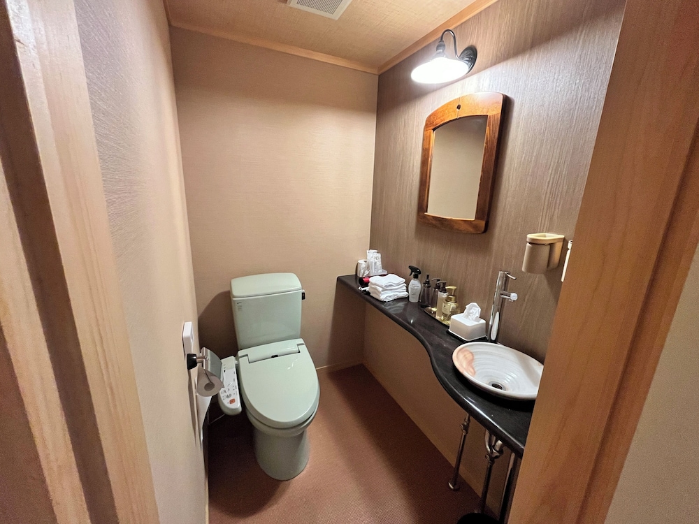 ベーシック ルーム バルコニー ベイビュー バスルーム0 | ピースイン萩