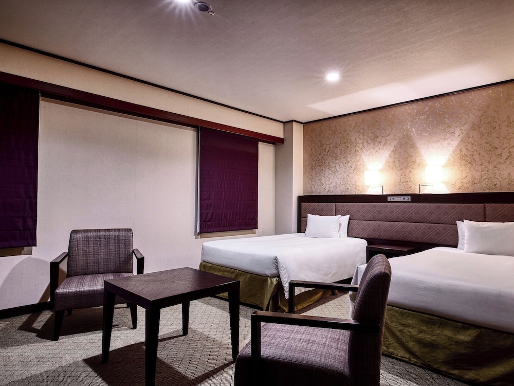 ファミリー [禁煙] 客室1 | ロイヤルパインズホテル米沢