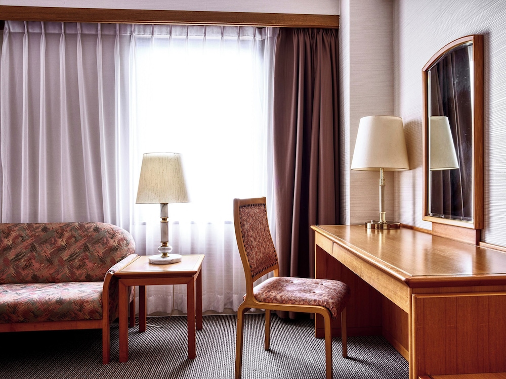 デラックスダブル [禁煙] 客室4 | ロイヤルパインズホテル米沢