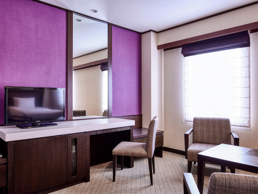 ファミリー [禁煙] 客室4 | ロイヤルパインズホテル米沢