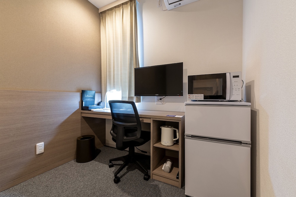 スタンダード ダブルルーム 禁煙 (check-in is not available after 11PM) 客室1 | HOTEL R9 The Yard 八街