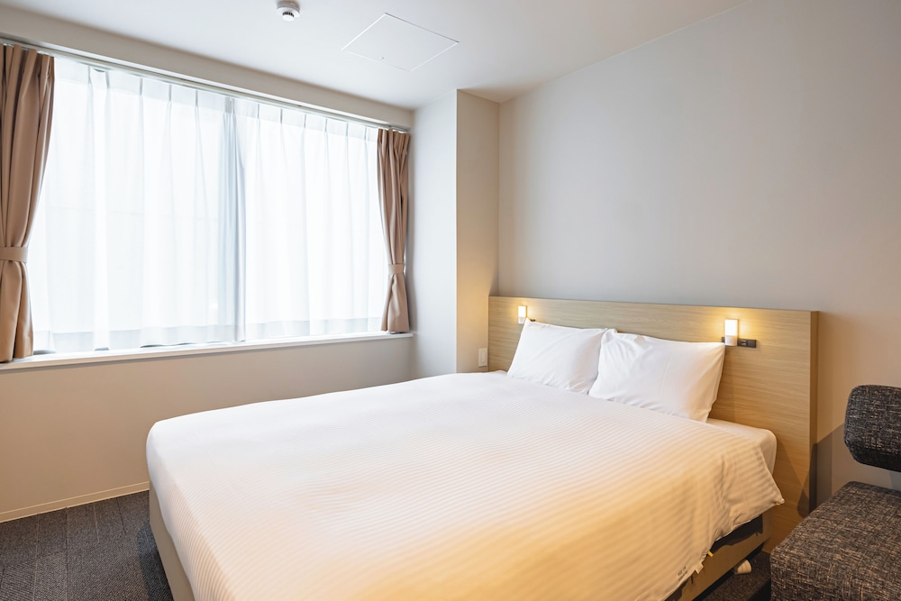 クイーンルーム/専用シャワールーム&トイレ 禁煙 客室1 | GRAND HOSTEL LDK 東京西葛西