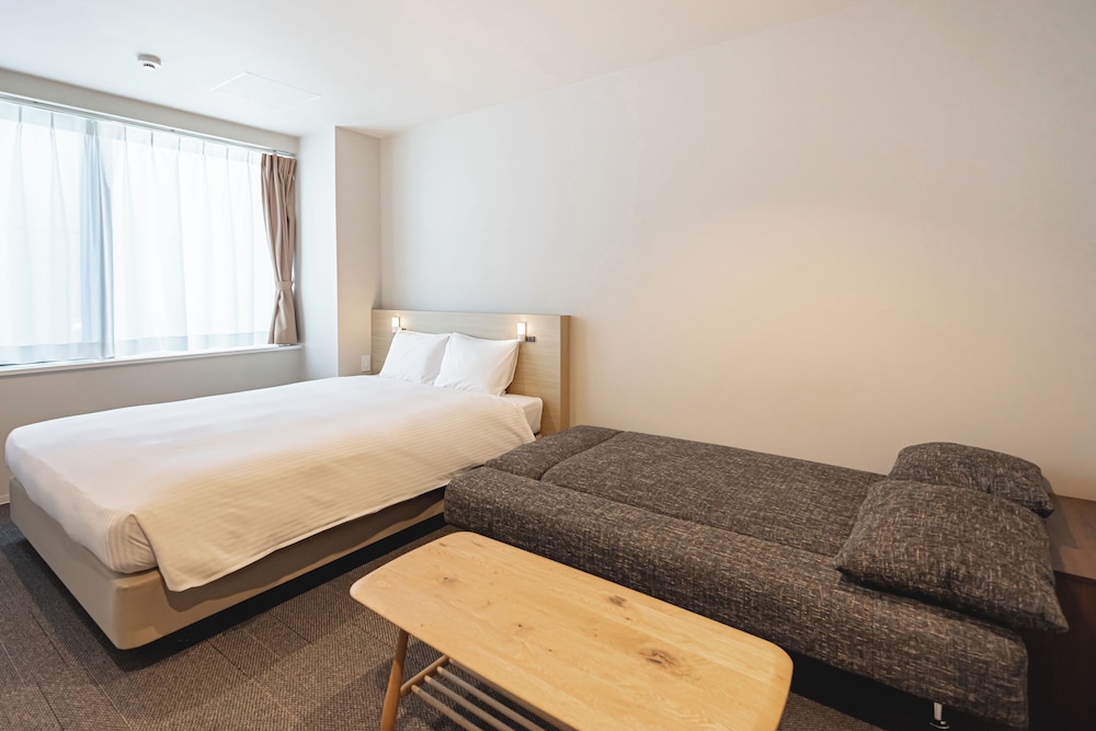 クイーンルーム/専用シャワールーム&トイレ 禁煙 客室3 | GRAND HOSTEL LDK 東京西葛西