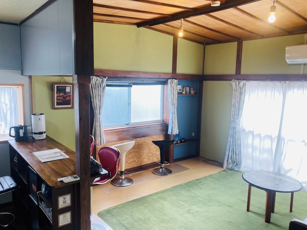 ベーシック ハウス 禁煙 キッチン リビング エリア6 | IG3 お宿・三感四温