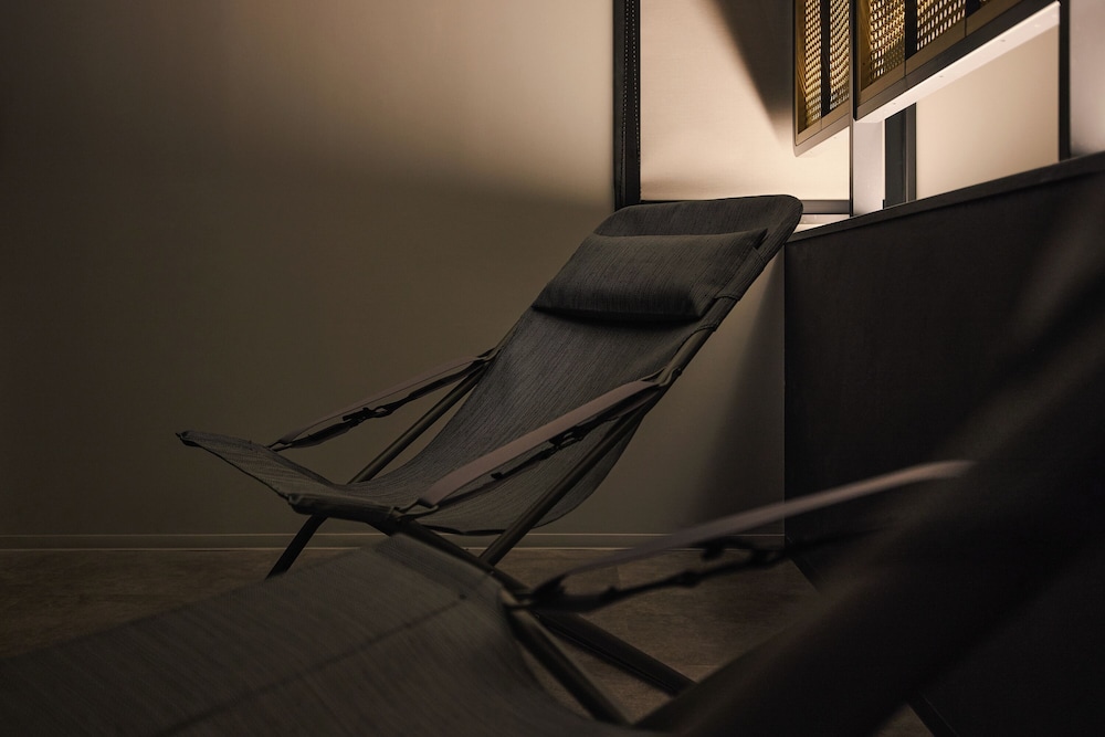 ツインルーム シティビュー (Sauna) 客室1 | BASE LAYER HOTEL