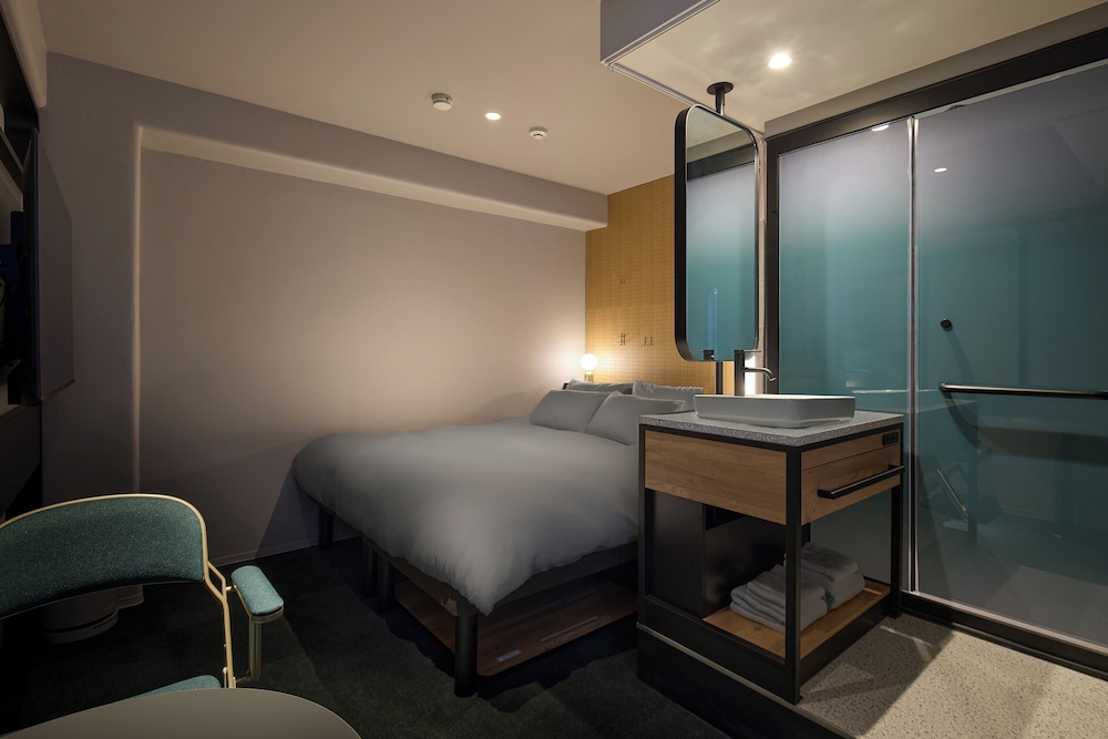 客室1 | BASE LAYER HOTEL 客室1 | BASE LAYER HOTEL