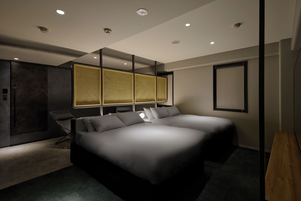 ツインルーム シティビュー (Sauna) バスルーム0 | BASE LAYER HOTEL