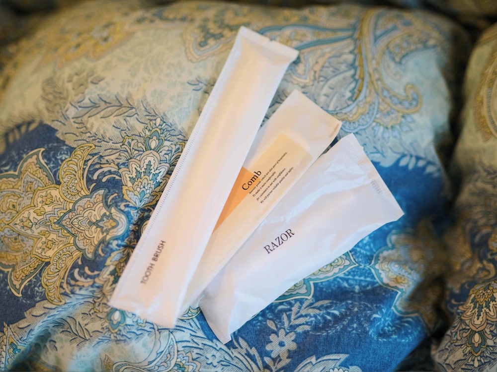 [禁煙] 和室1~8名様 バス・トイレ共用 客室の設備とサービス0 | サンモリッツ