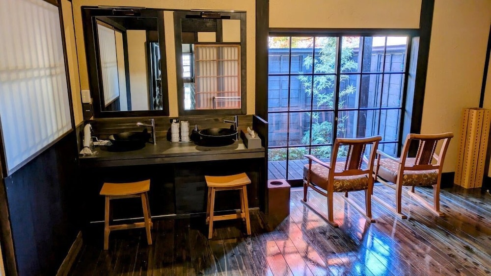 ヴィラ 2 ベッドルーム バスルーム0 | 金山ヴィラ～KANOGAWA～