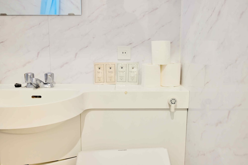 スタンダード ダブルルーム バスルーム4 | Kyo-wa Hotel