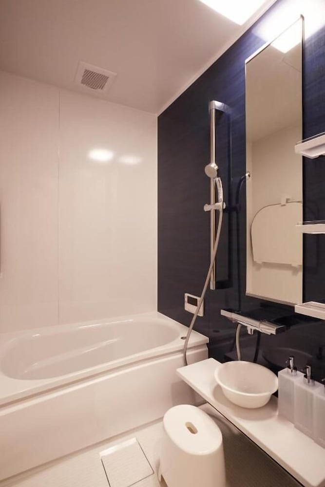 スイート ベッド (複数台) 禁煙 キッチン バスルーム0 | 美盧・松原高瀬川邸南館