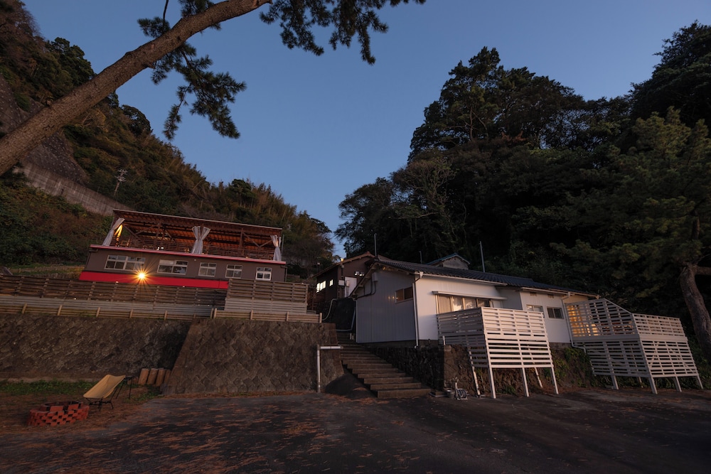 外観1 | KAWAZU BEACH HOUSE BLUE MOON