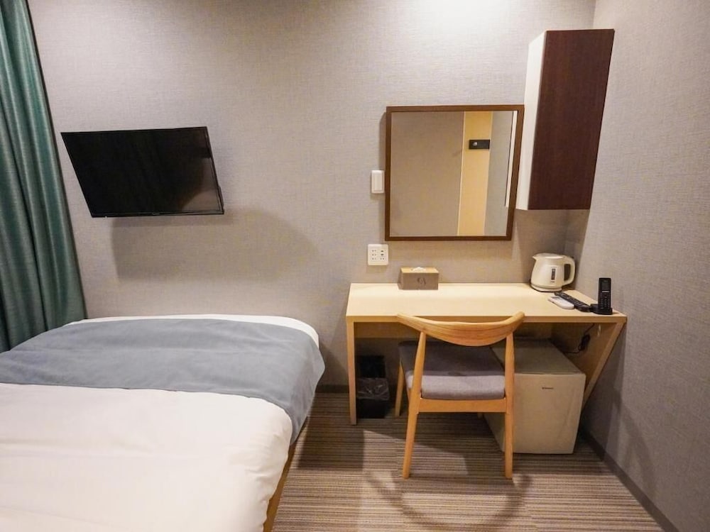 エコノミー ダブルルーム 客室1 | The Gala Hotel 梅田