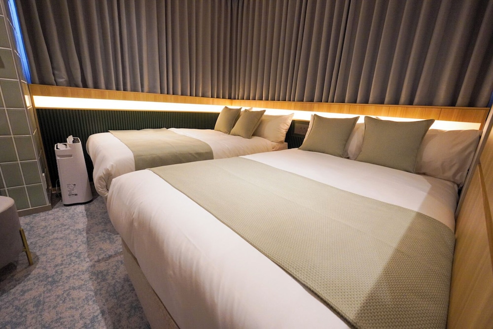 エコノミー ツインルーム 客室1 | The Gala Hotel 梅田