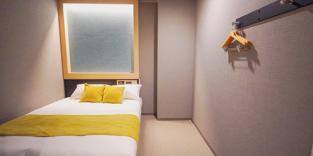 デラックス ルーム 客室1 | The Gala Hotel 梅田