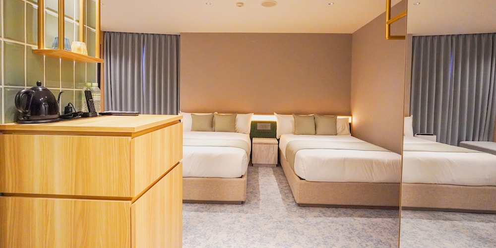 スタンダード ツインルーム 客室2 | The Gala Hotel 梅田