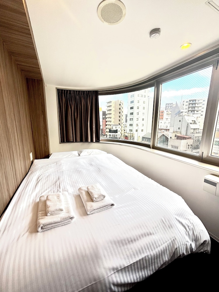 ベーシック ダブルルーム シティビュー (共用バスルーム) | ホテルSTAY&GO入谷北