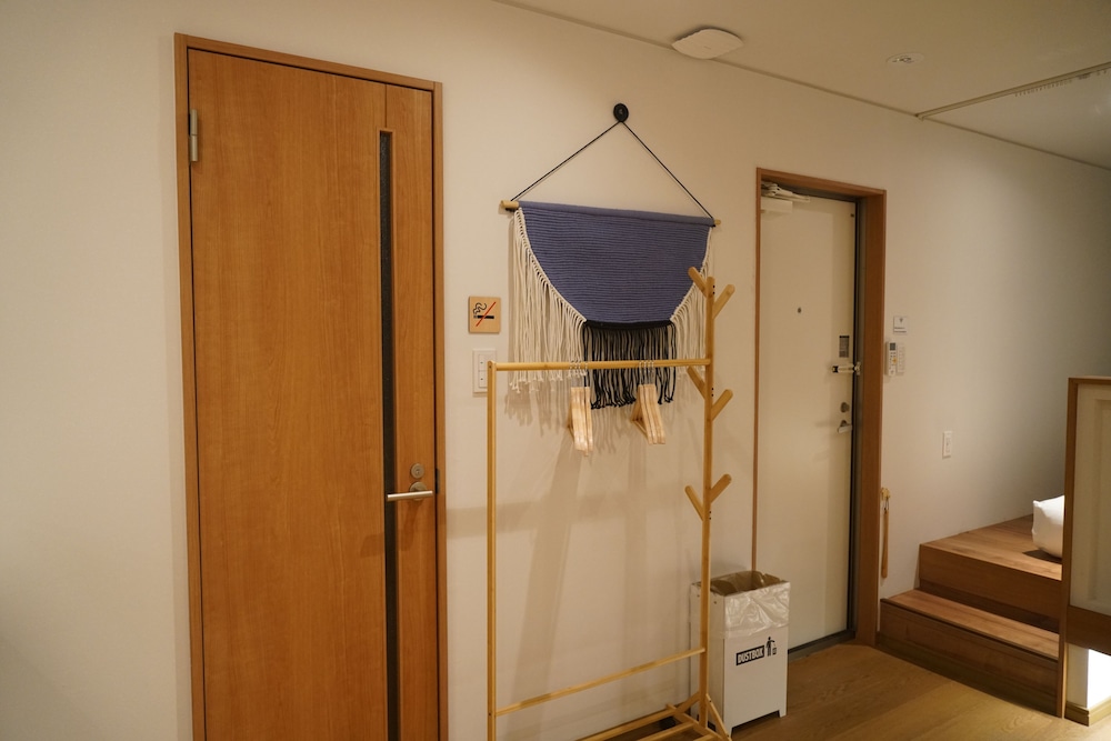 別館ダブルルーム エキストラベッド付 禁煙 リビングルーム5 | softlight inn Asakusa Tokyo