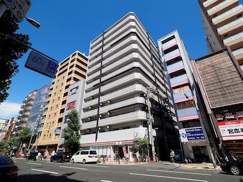 クリスタルエグゼ日本橋