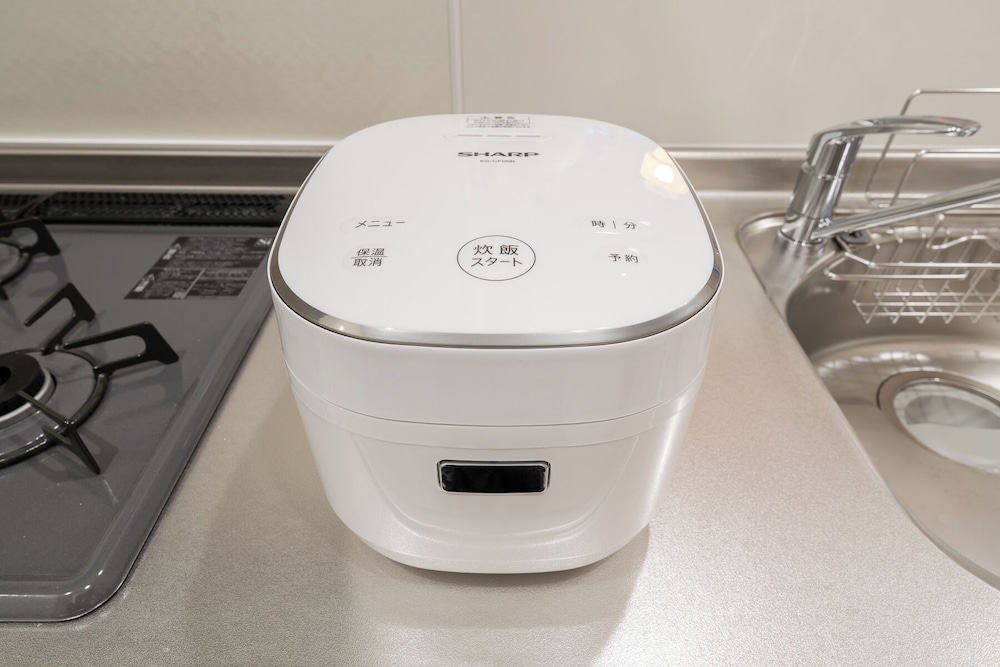 101号室 禁煙 専用キッチン2 | House Hotel Ekoda