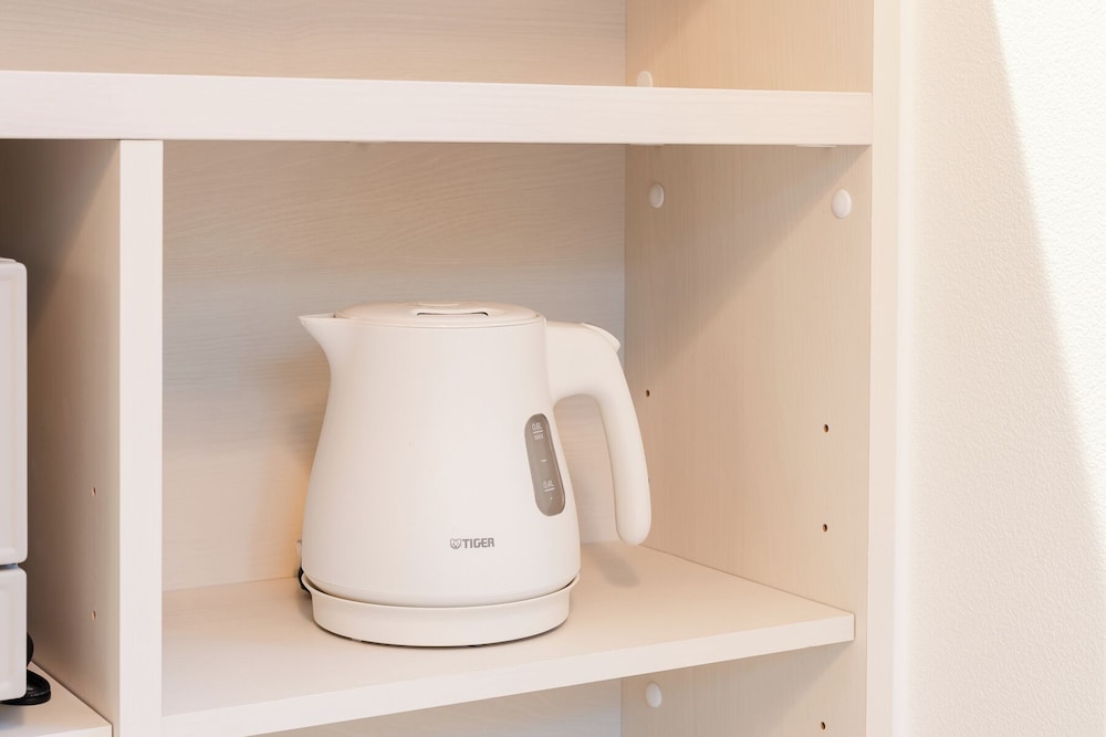 101号室 禁煙 専用キッチン1 | House Hotel Ekoda