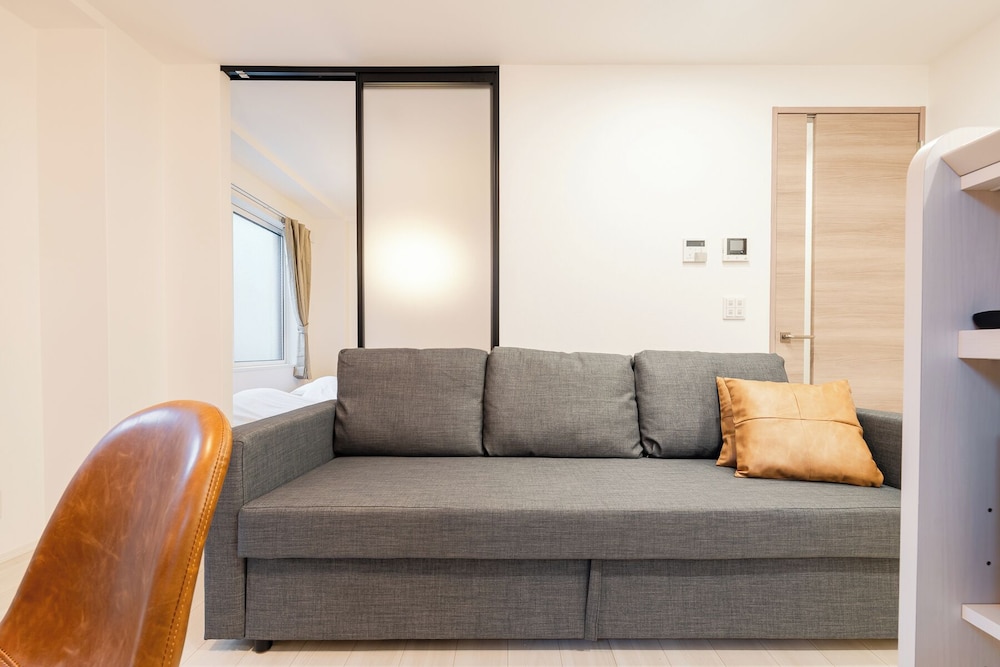 101号室 禁煙 リビング エリア2 | House Hotel Ekoda