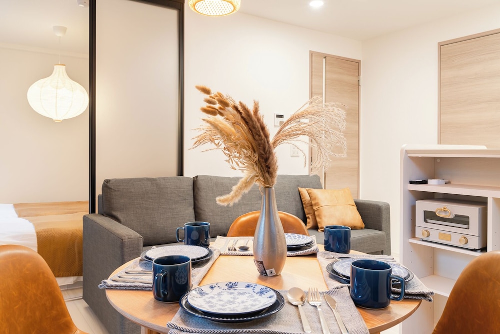 101号室 禁煙 リビング エリア3 | House Hotel Ekoda