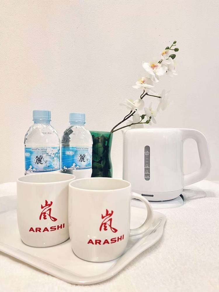 クラシック ツインルーム リビング エリア0 | 嵐 Hotel Arashi 難波南店