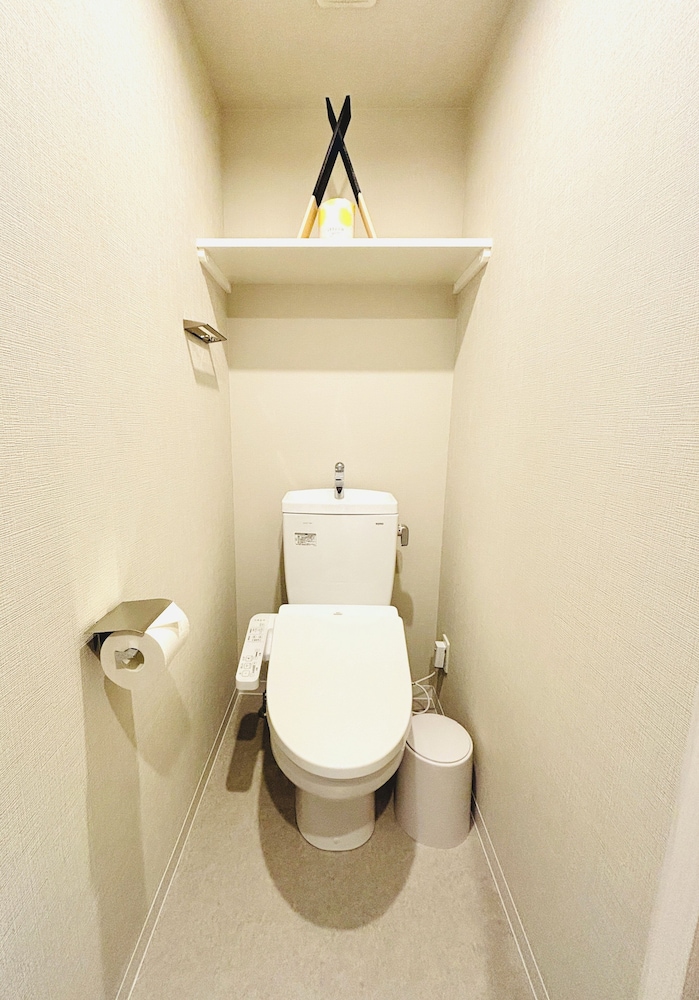 クラシック ダブルルーム リビング エリア0 | 嵐 Hotel Arashi 難波南店