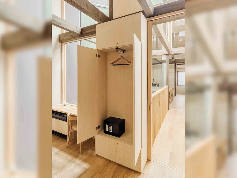 トラディショナル ハウス 2 ベッドルーム 禁煙 サウナ ワードローブ0 | 花里町町家ハウス