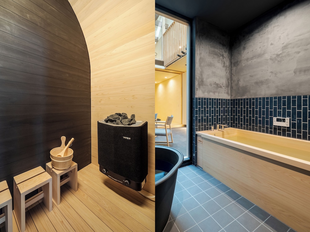 トラディショナル ハウス 2 ベッドルーム 禁煙 サウナ バスルーム2 | 花里町町家ハウス