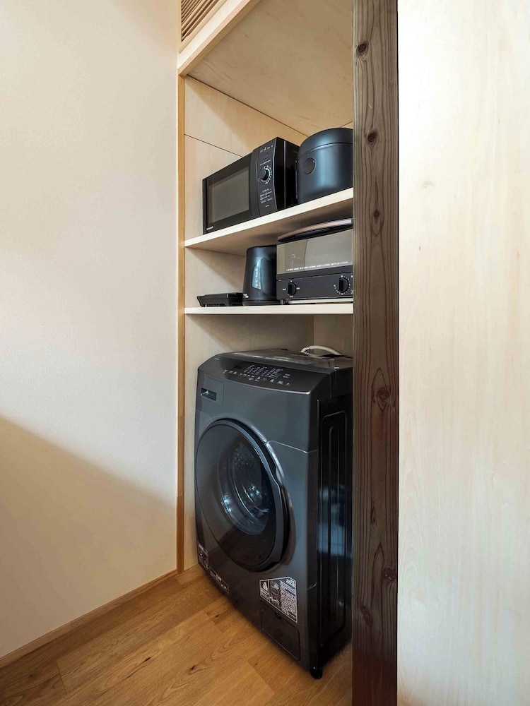 トラディショナル ハウス 2 ベッドルーム 禁煙 サウナ ランドリー0 | 花里町町家ハウス