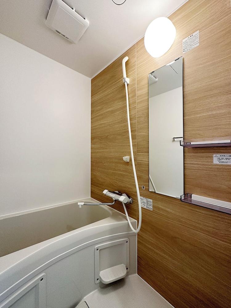 クラシック アパートメント バスルーム1 | Hiroshima Hotel