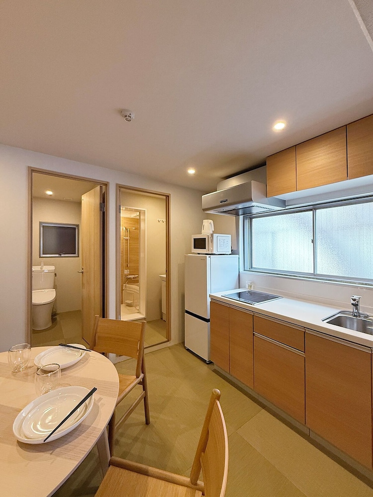 コンフォート アパートメント 2 ベッドルーム 客室6 | Celine Kanayama