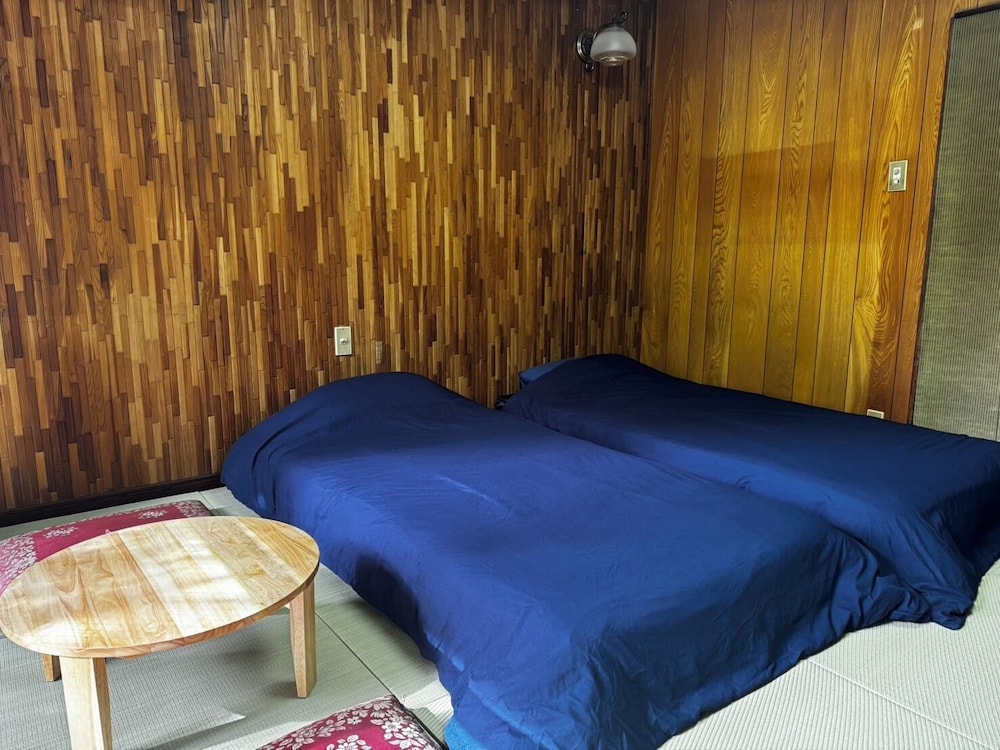 ツインルーム 禁煙 ガーデンビュー 客室1 | Retreat Narita - ホステル