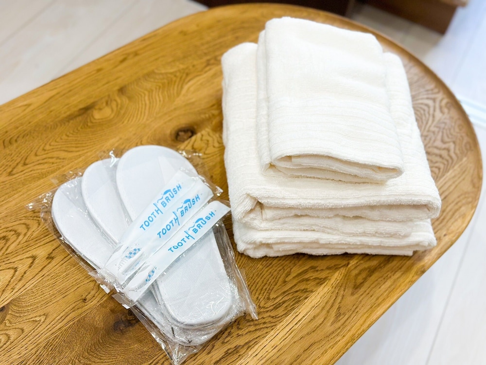 ファミリー 4 人部屋 禁煙 専用バスルーム 客室7 | The Mate Fukuoka